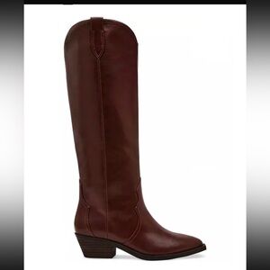 Dolce Vita Brown Heeled Boots Sleek Leather Design